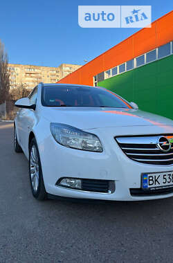 Універсал Opel Insignia 2009 в Рівному