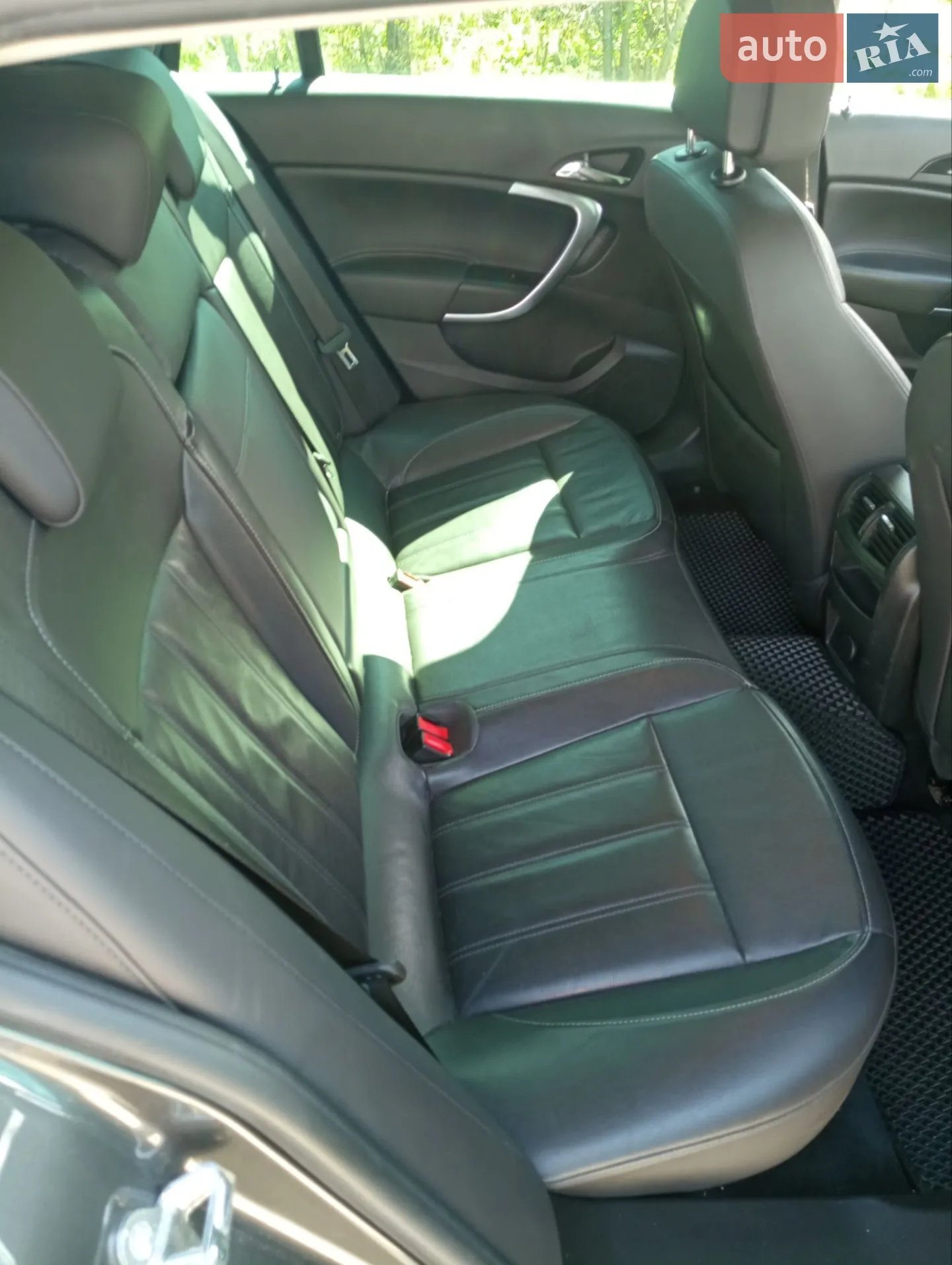 2011 Opel Insignia - мініатюра 6