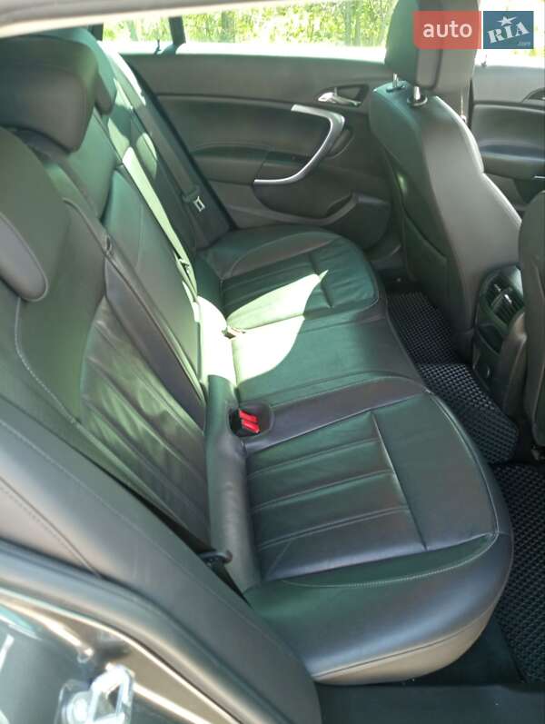Універсал Opel Insignia 2011 в Перемишлянах