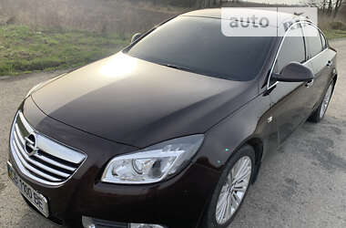 Седан Opel Insignia 2012 в Прилуках