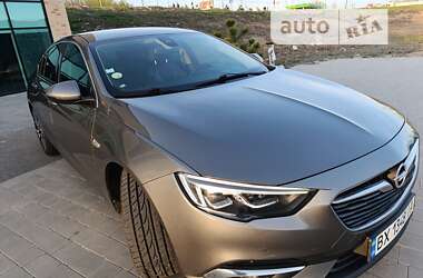 Лифтбек Opel Insignia 2017 в Хмельницком