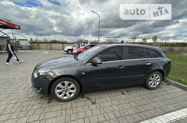 Универсал Opel Insignia 2015 в Ужгороде