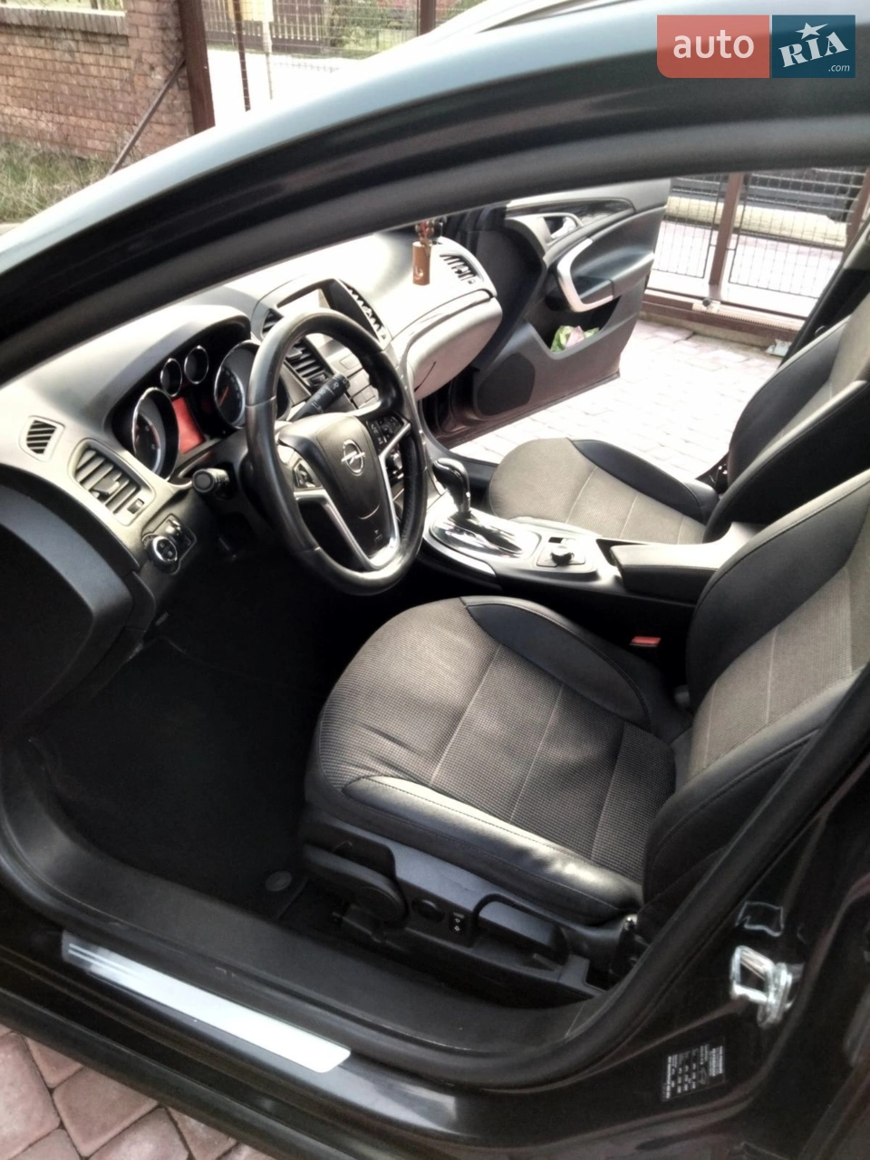 2011 Opel Insignia - мініатюра 21