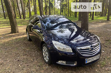 Универсал Opel Insignia 2012 в Ахтырке