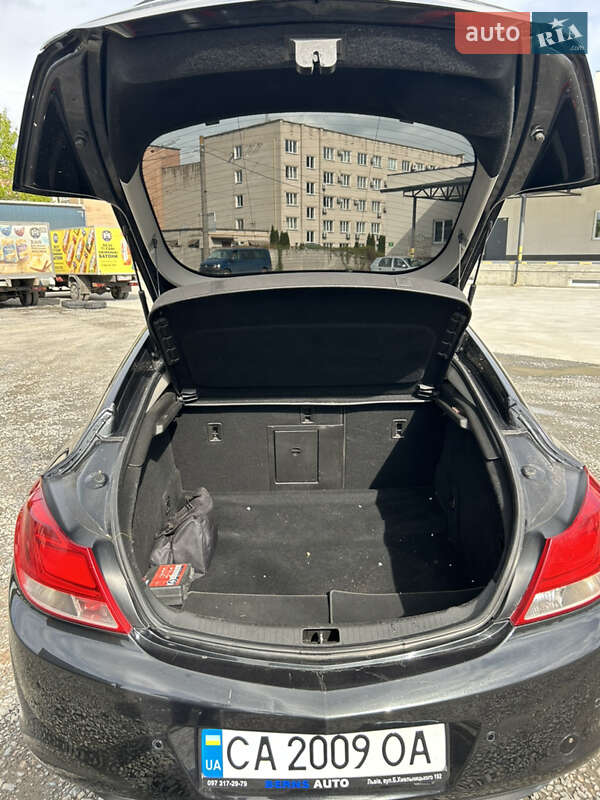 Универсал Opel Insignia 2012 в Черкассах