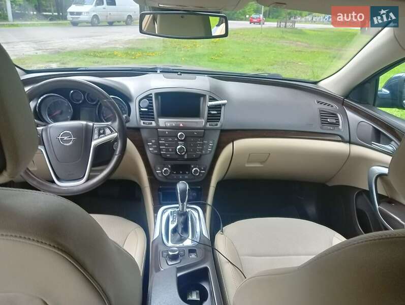 Универсал Opel Insignia 2009 в Дубно
