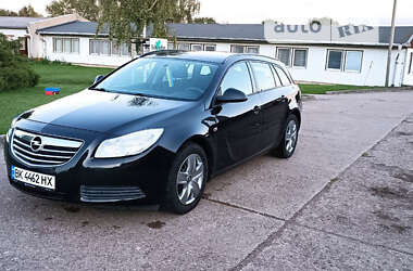 Универсал Opel Insignia 2012 в Дубно