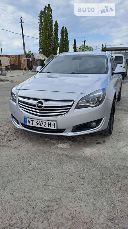 Универсал Opel Insignia 2014 в Дубровице