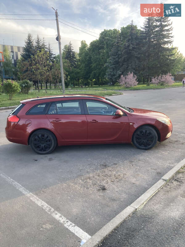 Универсал Opel Insignia 2010 в Житомире