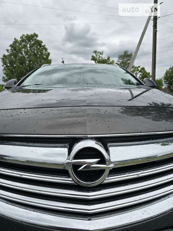 Универсал Opel Insignia 2014 в Коростене