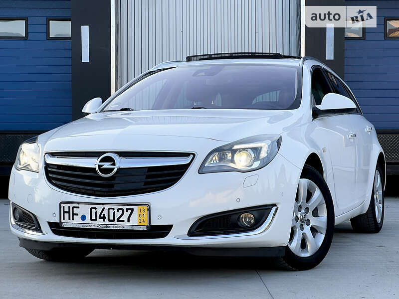 Універсал Opel Insignia 2016 в Радивиліві