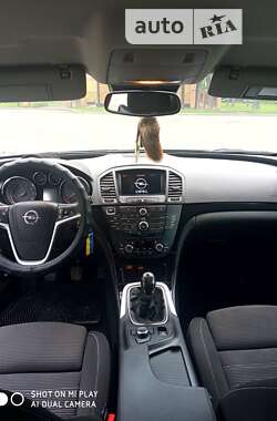 Универсал Opel Insignia 2012 в Сумах