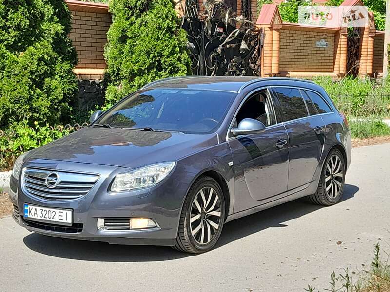 Універсал Opel Insignia 2010 в Білій Церкві