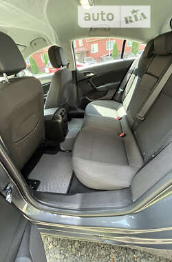 Лифтбек Opel Insignia 2012 в Луцке