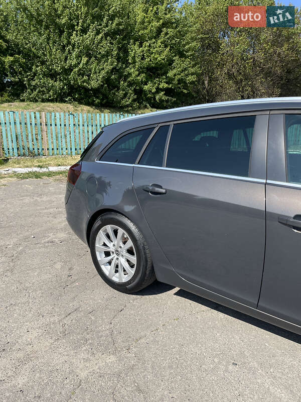 Універсал Opel Insignia 2015 в Лисянці