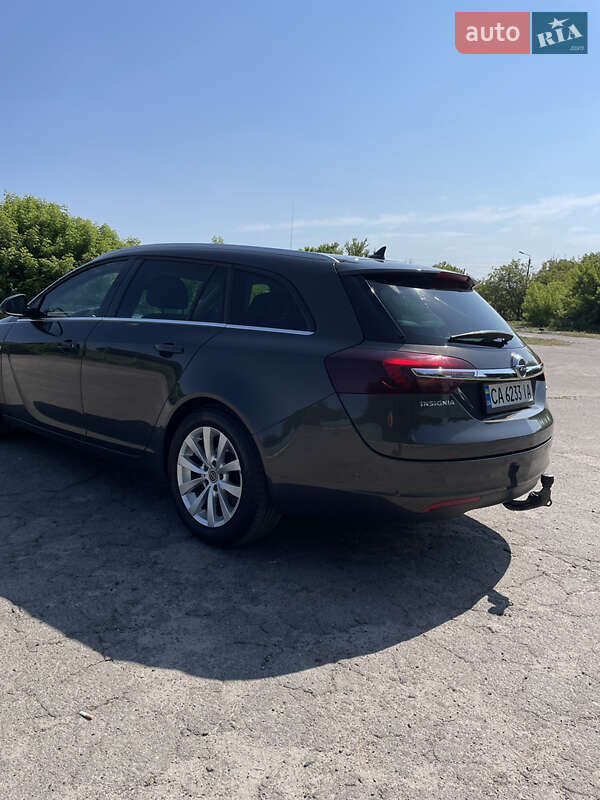 Універсал Opel Insignia 2015 в Лисянці