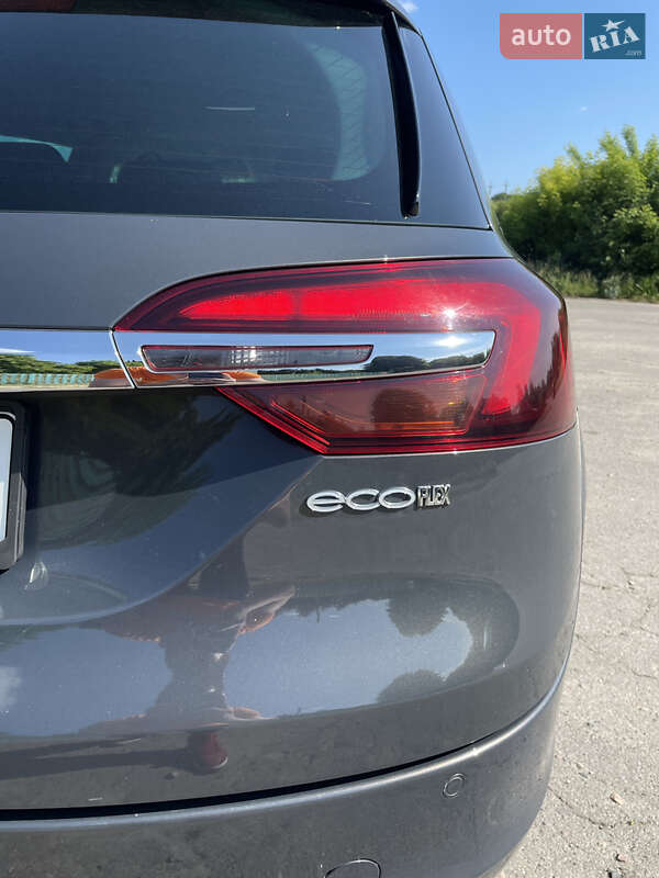 Універсал Opel Insignia 2015 в Лисянці