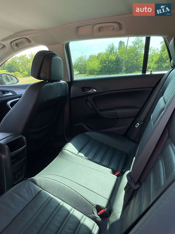 Універсал Opel Insignia 2015 в Лисянці