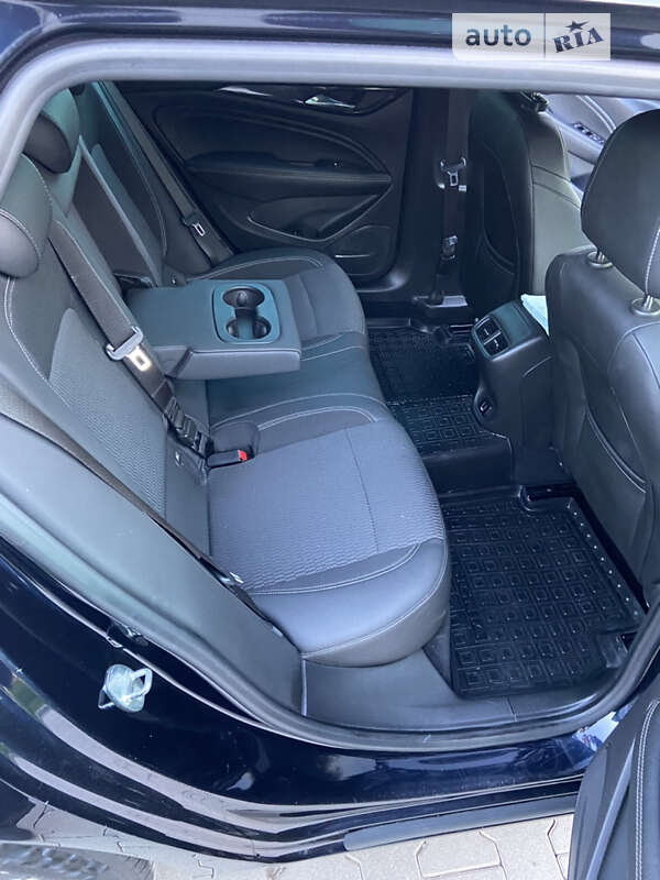 Універсал Opel Insignia 2017 в Теребовлі