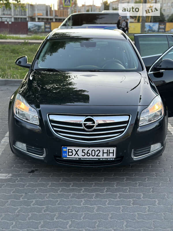Универсал Opel Insignia 2012 в Хмельницком