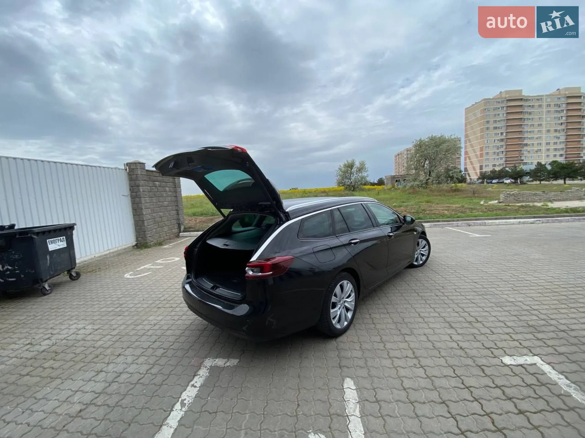2017 Opel Insignia - мініатюра 4
