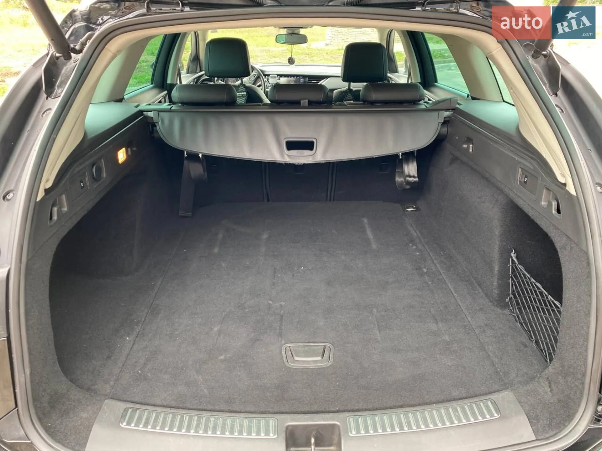 2017 Opel Insignia - мініатюра 40