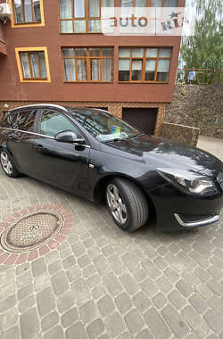 Універсал Opel Insignia 2014 в Вараші