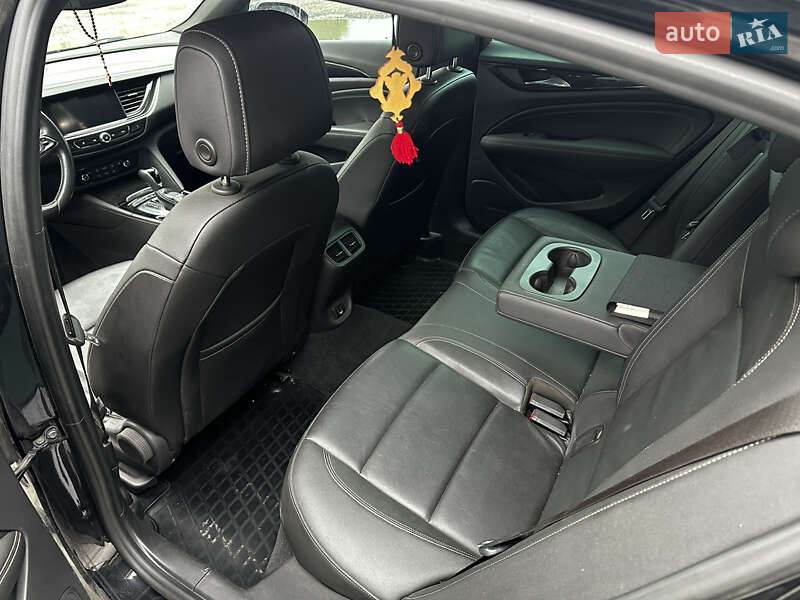 Лифтбек Opel Insignia 2017 в Львове