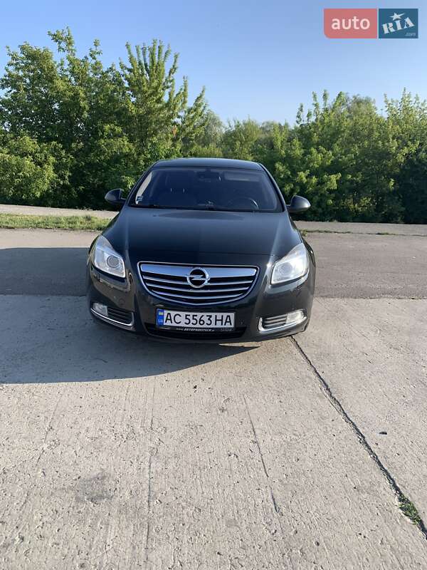 Ліфтбек Opel Insignia 2011 в Нетішині