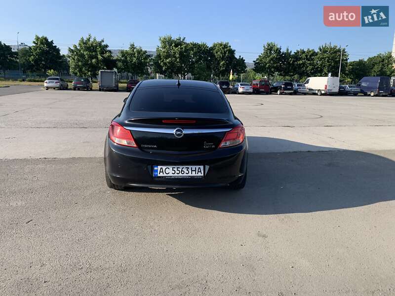 Ліфтбек Opel Insignia 2011 в Нетішині