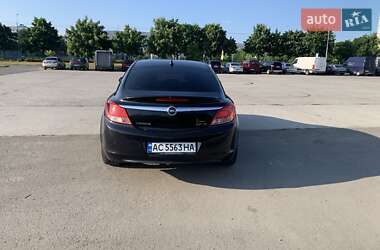 Лифтбек Opel Insignia 2011 в Нетешине