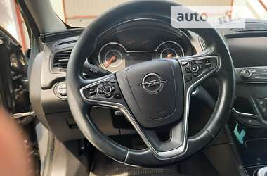 Седан Opel Insignia 2014 в Киеве