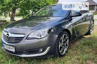 Седан Opel Insignia 2014 в Киеве