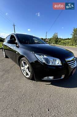 Универсал Opel Insignia 2009 в Ровно