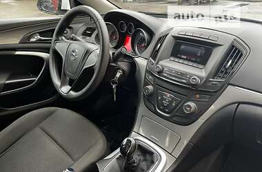 Седан Opel Insignia 2014 в Львове