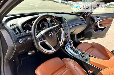 Лифтбек Opel Insignia 2011 в Киеве