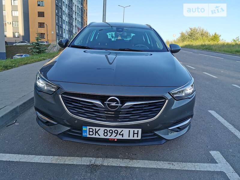 Универсал Opel Insignia 2018 в Ровно