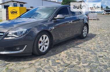 Седан Opel Insignia 2015 в Лубнах