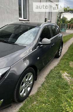 Універсал Opel Insignia 2013 в Радехові