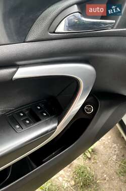 Універсал Opel Insignia 2011 в 