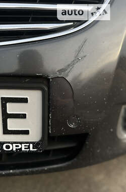 Ліфтбек Opel Insignia 2010 в Рівному