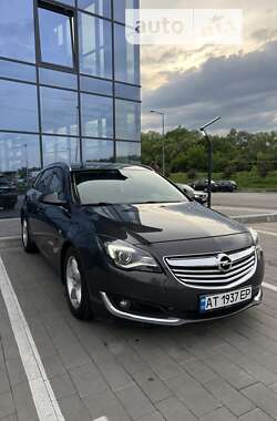 Універсал Opel Insignia 2014 в Івано-Франківську