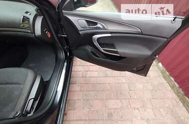 Универсал Opel Insignia 2010 в Радивилове