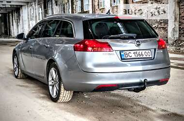 Универсал Opel Insignia 2011 в Львове