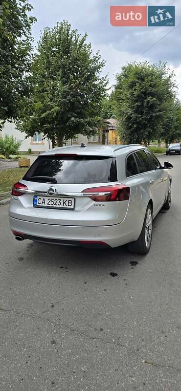 Универсал Opel Insignia 2015 в Черкассах