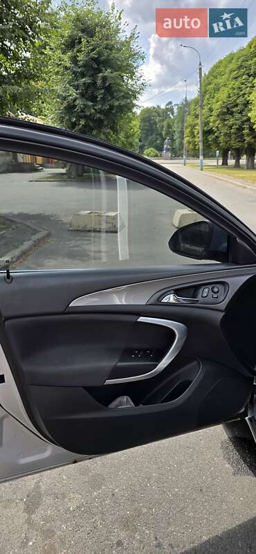 Универсал Opel Insignia 2015 в Черкассах