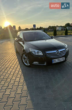Универсал Opel Insignia 2009 в 