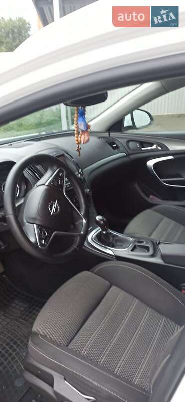 Универсал Opel Insignia 2016 в Тальном