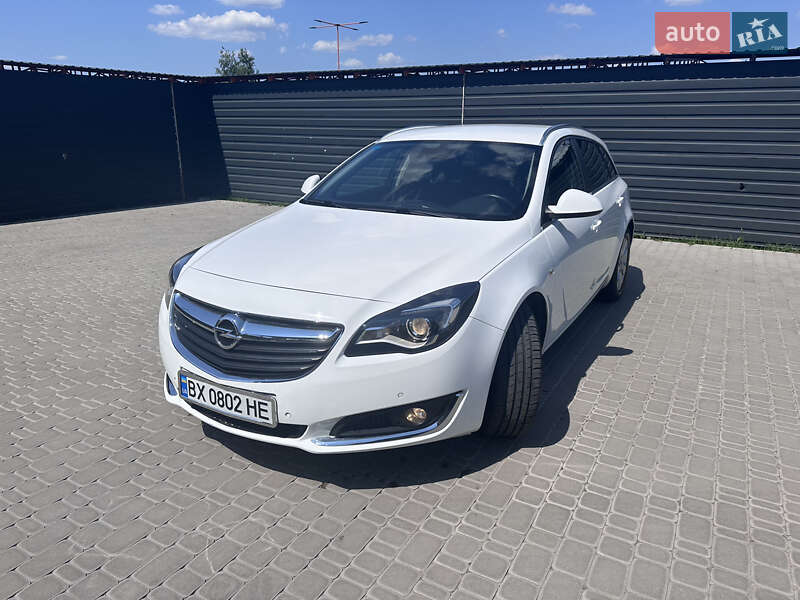 Універсал Opel Insignia 2016 в Хмельницькому