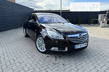 Седан Opel Insignia 2011 в Ивано-Франковске